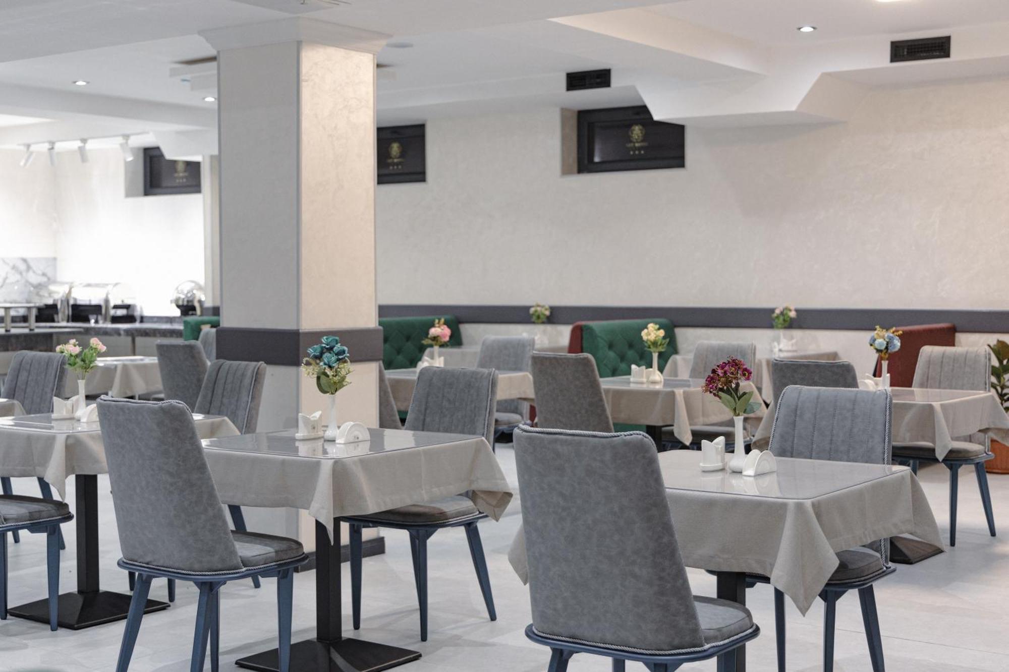 Art Royal Hotel Tashkent Luaran gambar