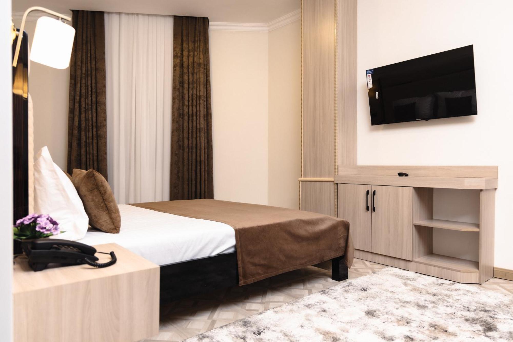 Art Royal Hotel Tashkent Luaran gambar