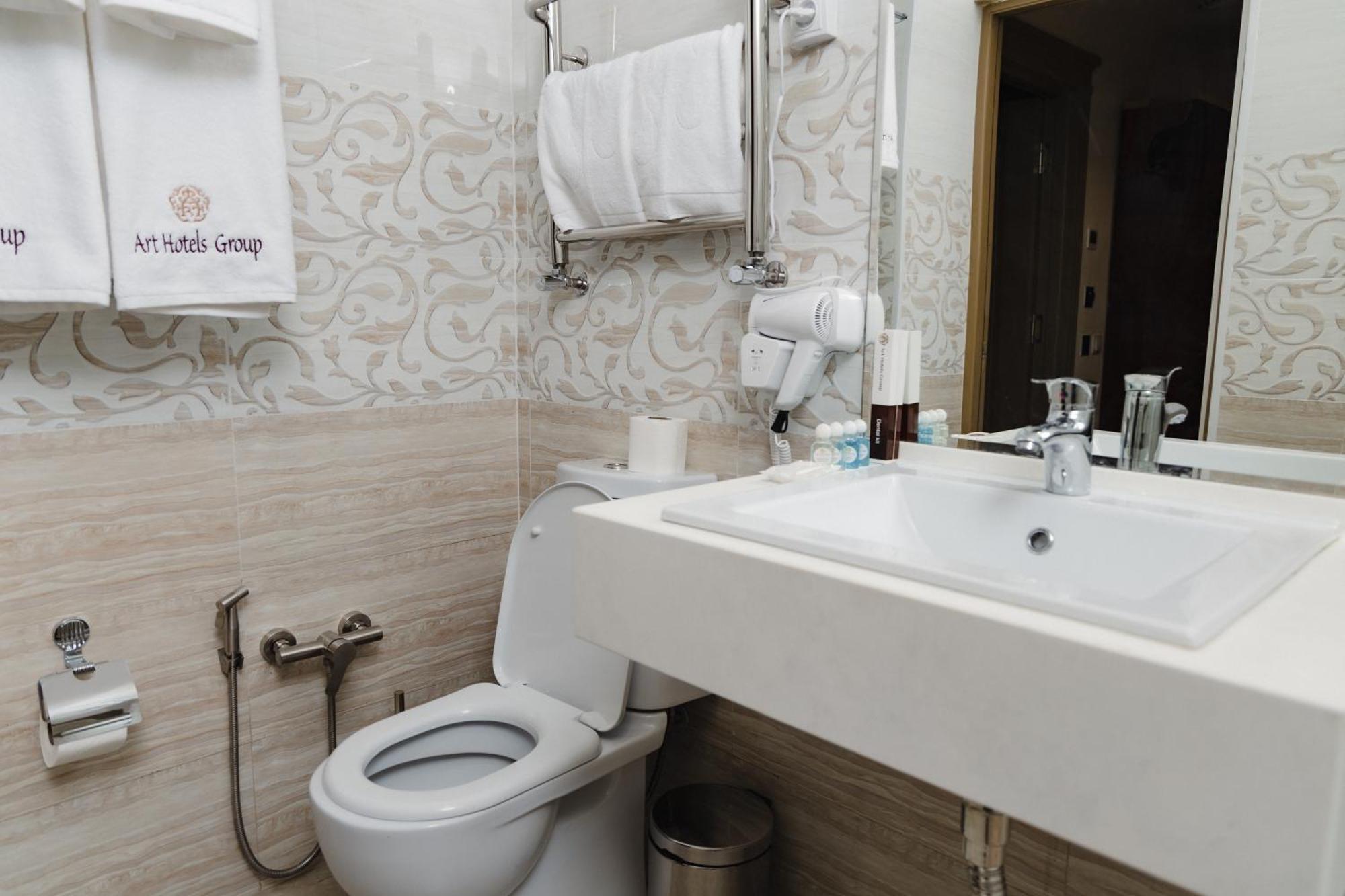 Art Royal Hotel Tashkent Luaran gambar