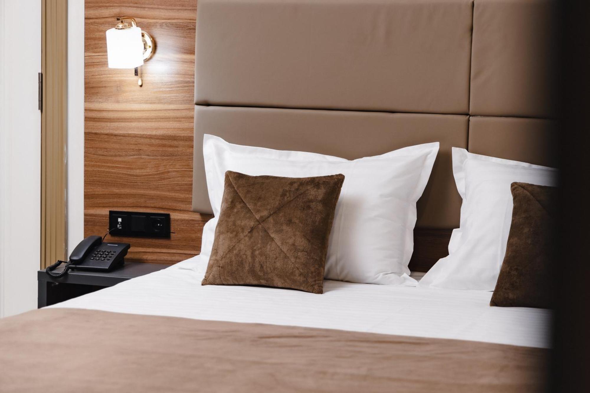 Art Royal Hotel Tashkent Luaran gambar